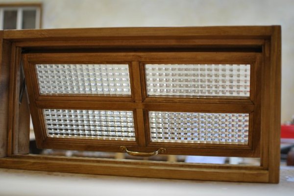 画像2: 滑り出し窓 福岡県 堀様 (2)