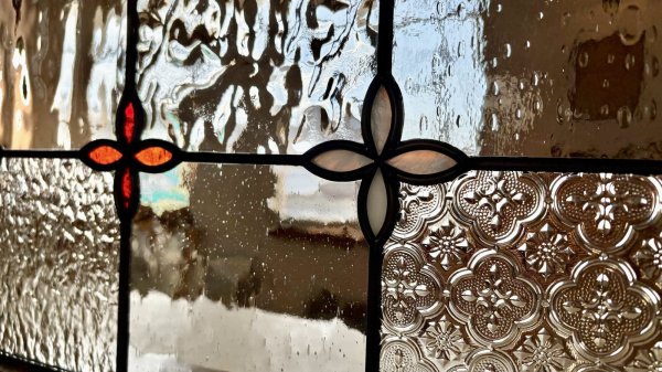 画像3: FIX窓 ステンドグラス STANDARD（チェリーレッド） (3)